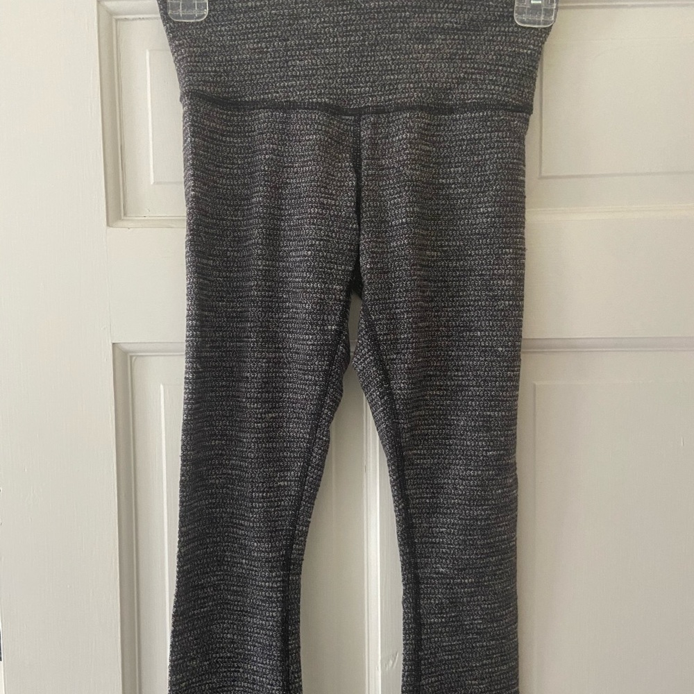 Lulu Lemon cropped leggings
